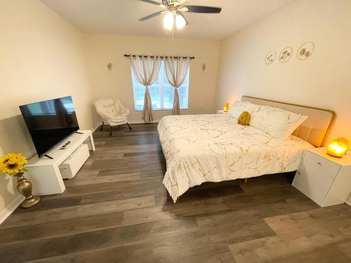 Fully Renovated, Quiet, Spacious Disney Themed Pool Home With Office Kissimmee Ngoại thất bức ảnh