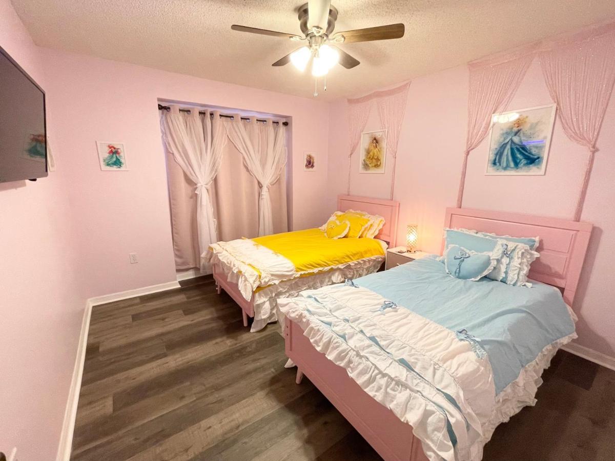 Fully Renovated, Quiet, Spacious Disney Themed Pool Home With Office Kissimmee Ngoại thất bức ảnh