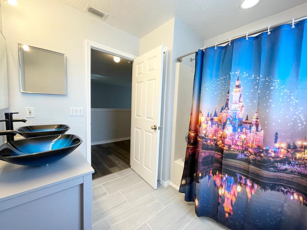 Fully Renovated, Quiet, Spacious Disney Themed Pool Home With Office Kissimmee Ngoại thất bức ảnh