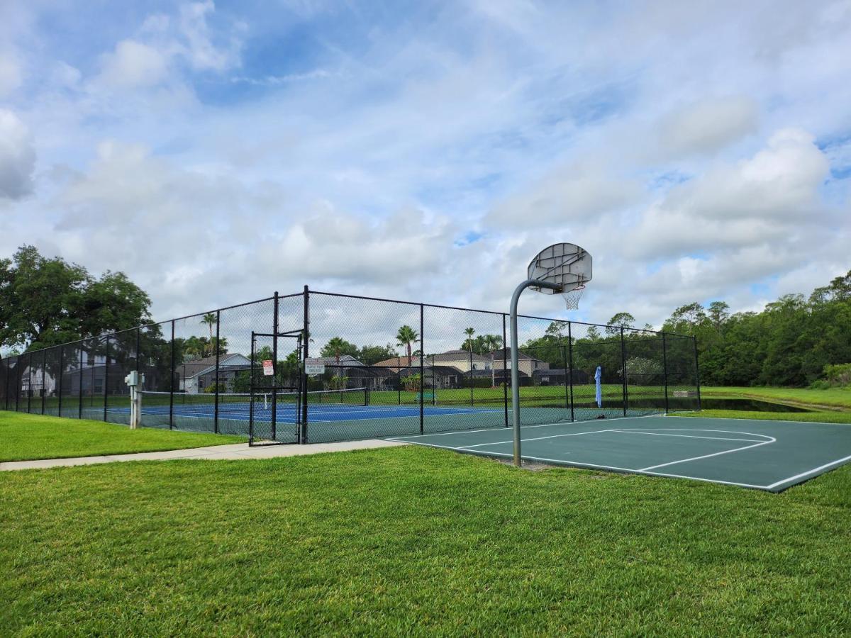 Fully Renovated, Quiet, Spacious Disney Themed Pool Home With Office Kissimmee Ngoại thất bức ảnh